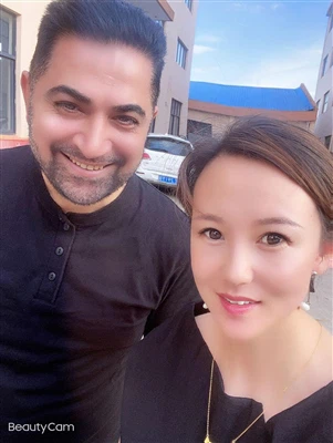 A mozambiki ügyfél ellenőrzés céljából jött a gyárba